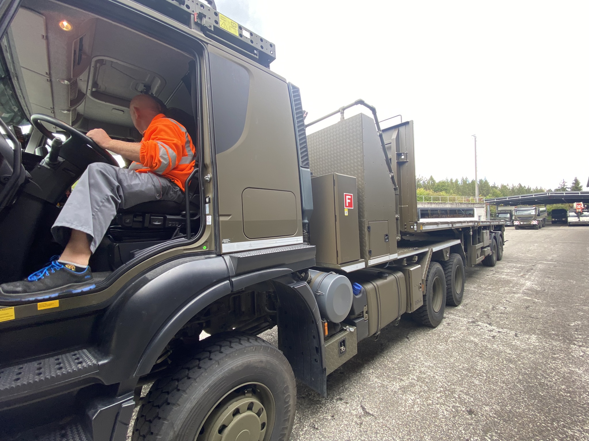 JUNGMOTORFAHRER Militär Motorfahrer Gesellschaft des Kantons Zug